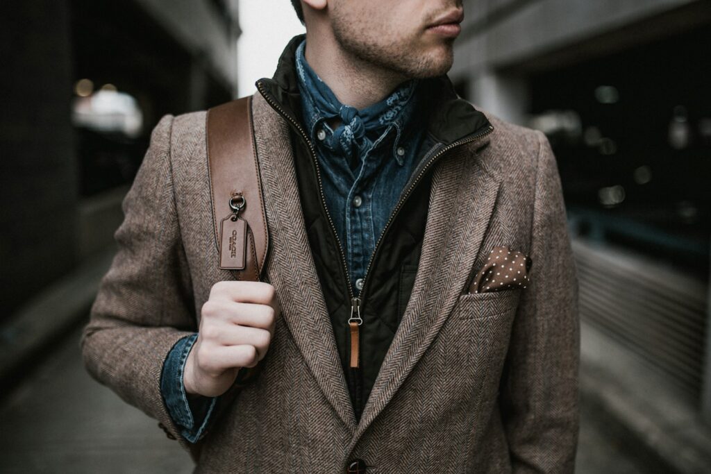 Street style nam là gì? Cách phối đồ đường phố trẻ trung, cá tính